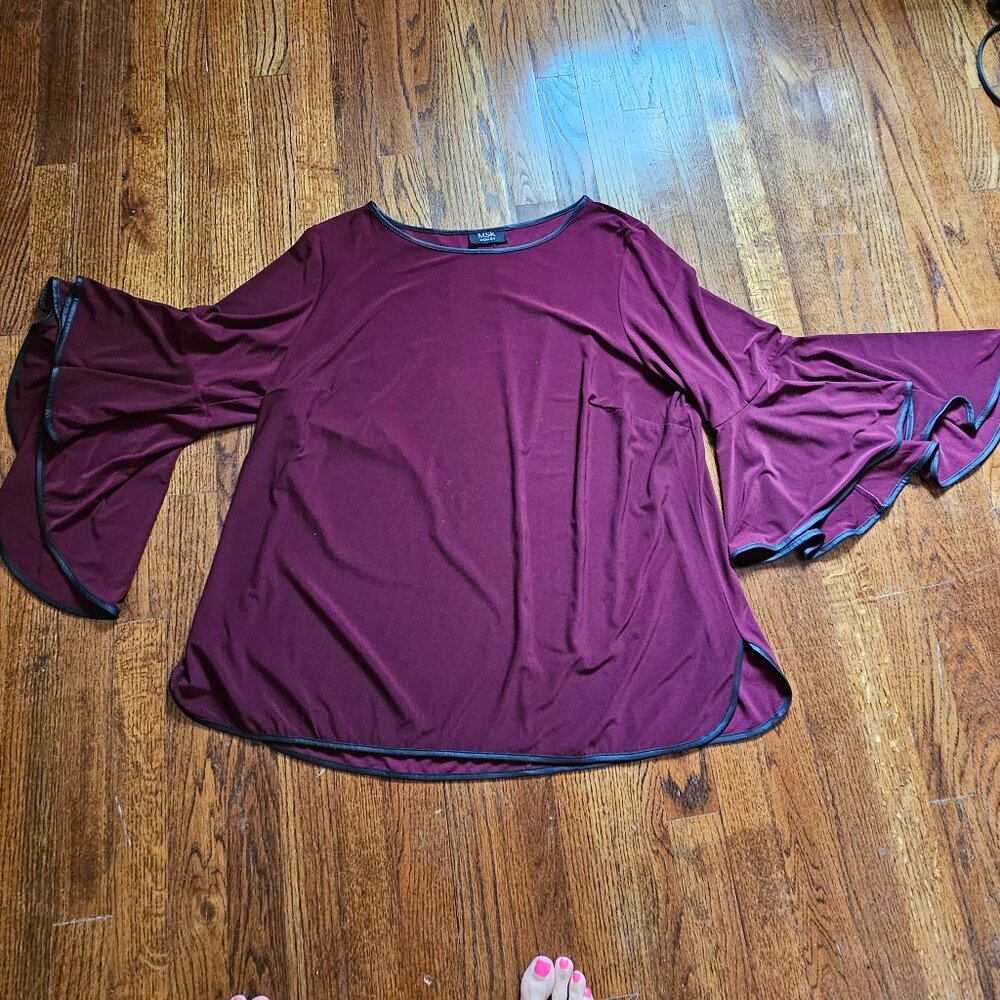 XL Plum w/Black Detail Piping on Neck, Bottom & Bell fun sleave